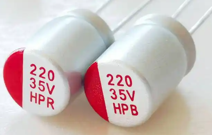 固態(tài)電容的性能特點(diǎn)有哪些？